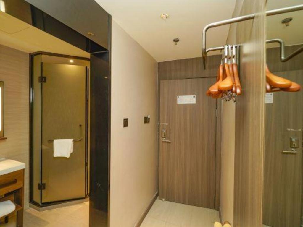 Hanting Hotel Hangzhou Central Wulin Square Metro Station Buitenkant foto