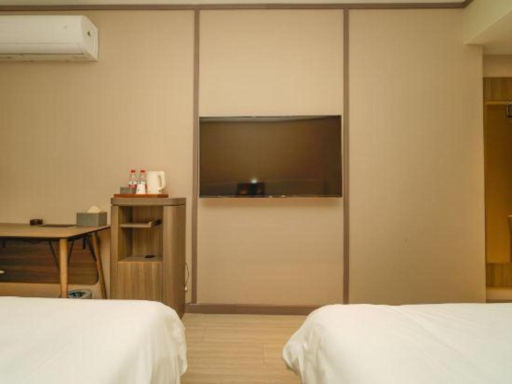 Hanting Hotel Hangzhou Central Wulin Square Metro Station Buitenkant foto